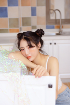 伊人久久精品一区二区三区